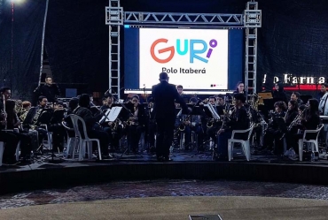 Projeto Guri de Itaberá se apresenta na Feira da Lua em Fartura
