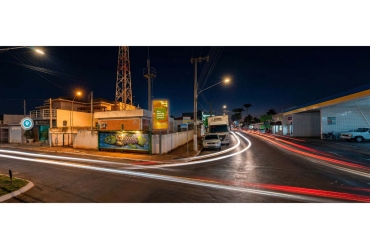 Taguaí passa a contar com telão publicitário como opção moderna para impulsionar o comércio local