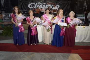 Glamour: Baile da Primavera recebe 1 mil pessoas e coroa como Rainha Irene Dori