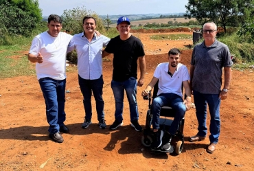 Deputado Maurício Neves garante R$ 400 mil para construção de barracão de transbordo