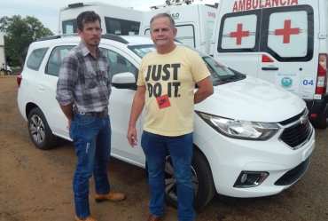 Prefeito Edinho Fundão anuncia conquista  de novo carro para saúde de Taguaí