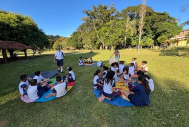 Alunos de escola municipal de Avaré participam de palestra alusiva ao Dia da Abelha 