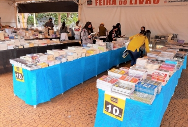 Largo São João recebe Feira do Livro entre 12 e 22 de maio em Avaré