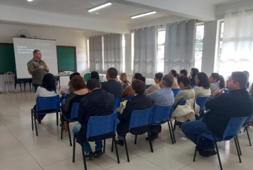 Diretores de creches e escolas municipais recebem formação em primeiros socorros de Avaré