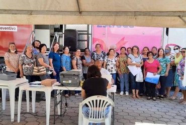 Mulheres de Timburi participam do mutirão de mamografia em Bernardino de Campos 