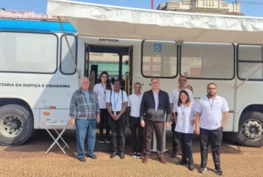 Projeto Cidadania Itinerante inicia atendimento no Largo do Mercado em Avaré