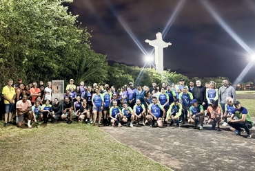 Descerramento de placa eterniza legado de Adão de Campos na Pista de Atletismo de Avaré