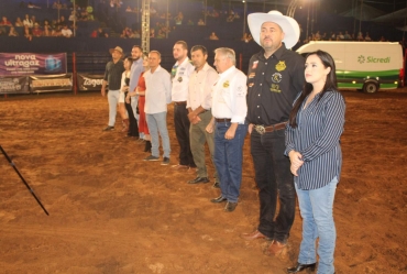 Expofar recebe 10 mil visitantes na abertura e atrações seguem até domingo (2)