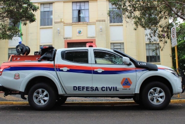 Caminhonete equipada com tanque de água vai reforçar trabalho da Defesa Civil