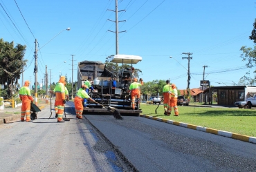 Prefeitura de Avaré promove recapeamento na Avenida Celso Ferreira