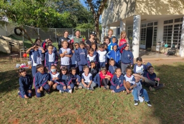 Vigilância Sanitária de Avaré promove palestra sobre Dengue em escola no Bairro Camargo