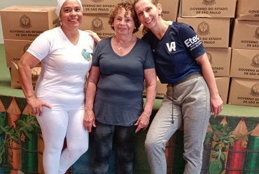 Fundo Social de Taguaí entrega cestas básicas e aventais para entidades