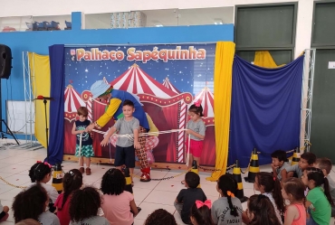 Escolas do município de Taguaí realizam  atividades em comemoração ao “Dia do Circo”