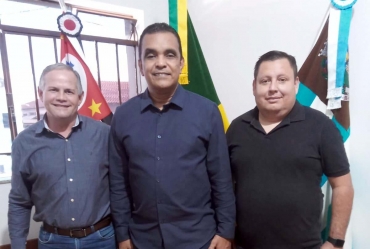 Deputado do Republicanos Rui Alves visita Taguaí 
