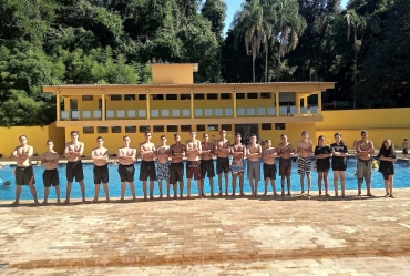 Alunos do Curso ADPM participam de  treinamento de primeiros socorros na água