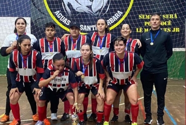 CME Fartura conquista torneio de Futsal Feminino em Águas de Santa Bárbara