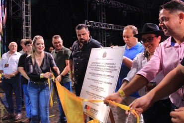 O prefeito Jô Silvestre inaugurou a cobertura da Arena de Eventos durante a abertura da 54ª Exposição Municipal Agropecuária e Industrial de Avaré (EMAPA)