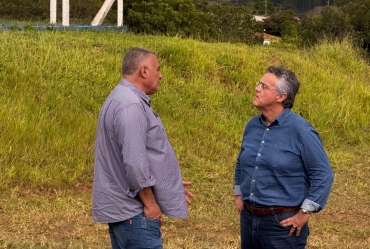 Prefeitura de Sarutaiá recebe aprovação de terreno para a construção de um centro de eventos municipal