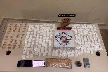 Polícias Civil e Militar apreendem mais de 1 kg de drogas durante operação em Cerqueira César
