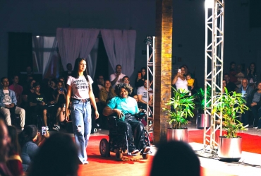 Inclusão é a marca de mais um desfile Moda Eficiente em Avaré