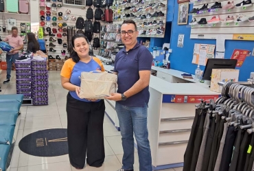 Sincomerciários realiza distribuição de kits maternidades em Avaré