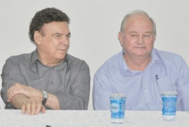 Amigos homenageiam Jair Carniato