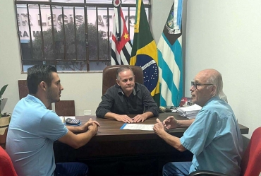 Parceria entre Prefeitura de Taguaí e partido Podemos reforça investimentos na saúde municipal