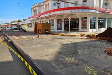 Obra contra enchentes interdita novos trechos na região central de Avaré