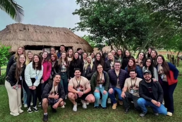 Aldeia Tekoá Porã recebe estudantes de saúde em experiência de aprendizado e intercâmbio cultural