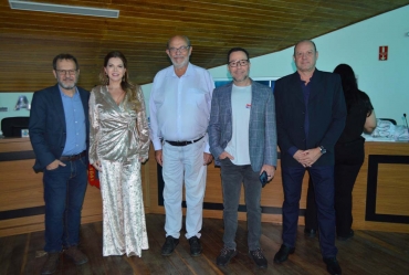 Curso de Medicina da UniFSP realiza Aula Magna com solenidade do jaleco em Avaré