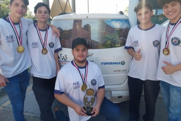 Equipe de Itaporanga ganha ouro em competição de Xadrez