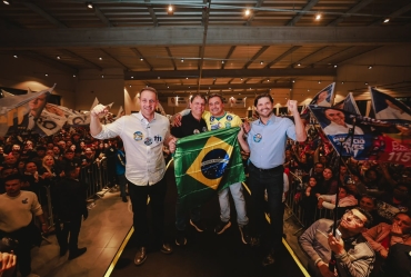 Maurício Neves mostra sua força política e se consolida como principal liderança do Sudoeste em evento  com o governador Tarcísio de Freitas em Itapeva