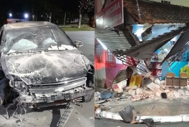 Muro de mercearia desaba após ser atingido por carro em Itapeva
