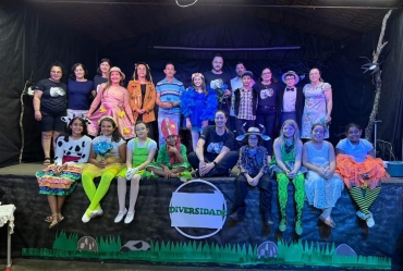 Companhia de Teatro Iracema apresentam peça em Sarutaiá 