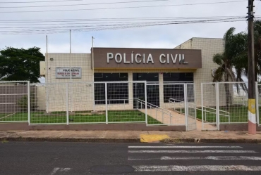 Homem é detido suspeito de ameaçar ex-companheira com facão durante briga em Avaré