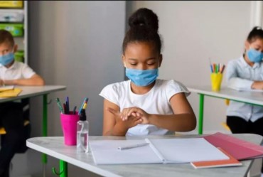 Educação orienta que alunos voltem a usa máscara após primeiro registro de varíola em Fartura