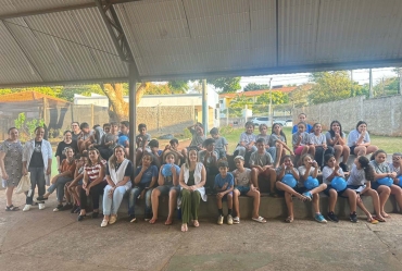Saúde de Taguaí promove palestras e teste de acuidade visual