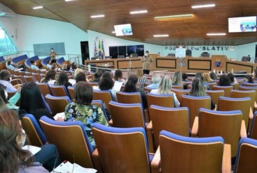 Conferência municipal debate políticas públicas de Assistência Social