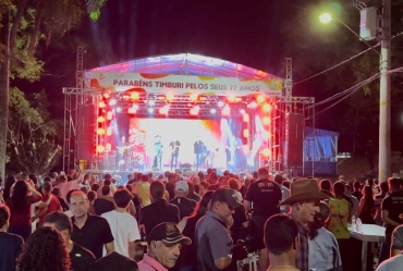Programação de aniversário movimenta Timburi com grandes shows e atrações para toda a família