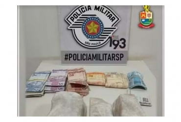 Dupla é presa com 863 pacotes de cocaína dentro de mochila em Fartura