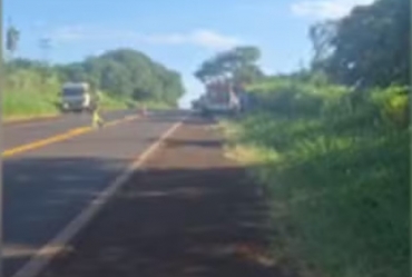 Trabalhador morre após ser atingido por motorista de caminhonete que avançou sinalização de obra na SP-225