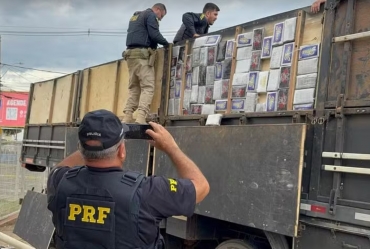 Carreta carregada de cocaína é apreendida em rodovia de Avaré