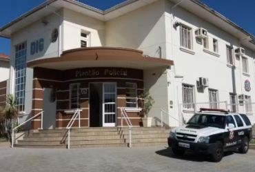 Homem é preso em flagrante após invadir casa e tentar matar devedor em Avaré