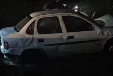 Motorista morre ao perder controle da direção e cair com carro em lago de Taquarituba