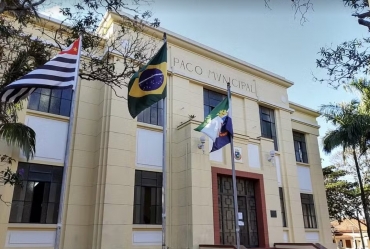 Servidora é contratada para fiscalizar escolas municipais após casos de agressões em Avaré