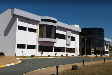Taquarituba abre concurso público com 64 vagas e salários de até R$ 7,6 mil