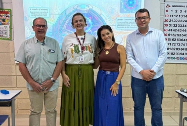 Fartura homenageia professor “Varinha” com nomeação da Casa da Juventude Álvaro Dealis