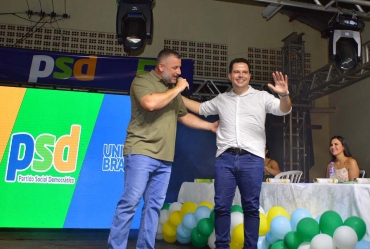 Diego do Nino lança pré-candidatura a prefeito de Coronel Macedo 