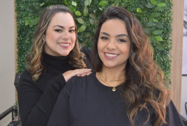 Irmãs Mariana e Marcela Strazza reinauguram salão de beleza em Fartura