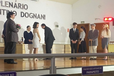 Espetáculo “SENHORA” encantou o público na Câmara Municipal de Itaí